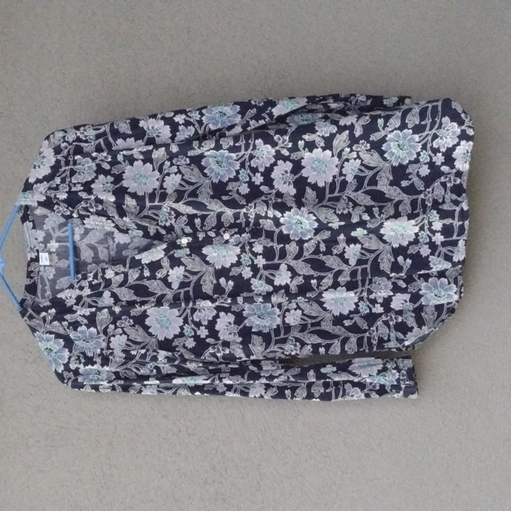 Old Navy Lightweight Navy Floral V-neck Long Sleeve Tunic Top Women's Large